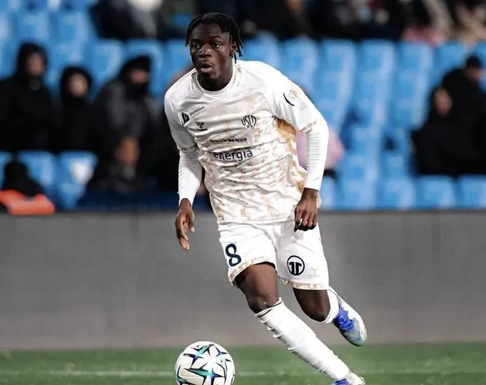 Samsunspor'un yeni transferi Antoine Sekongo kimdir? Anto Sekongo hangi takımlarda oynadı? Samsunspor'un yeni transferi Antoine Sekongo kimdir? Anto Sekongo hangi takımlarda oynadı?
